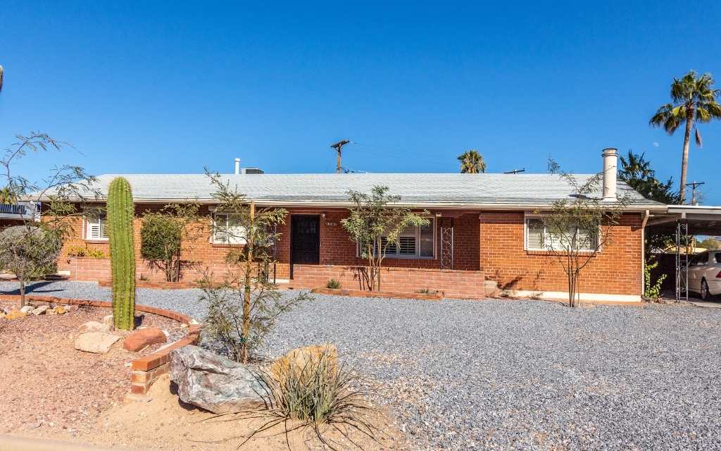 red brick midcentury ranch style house in Broadmoor