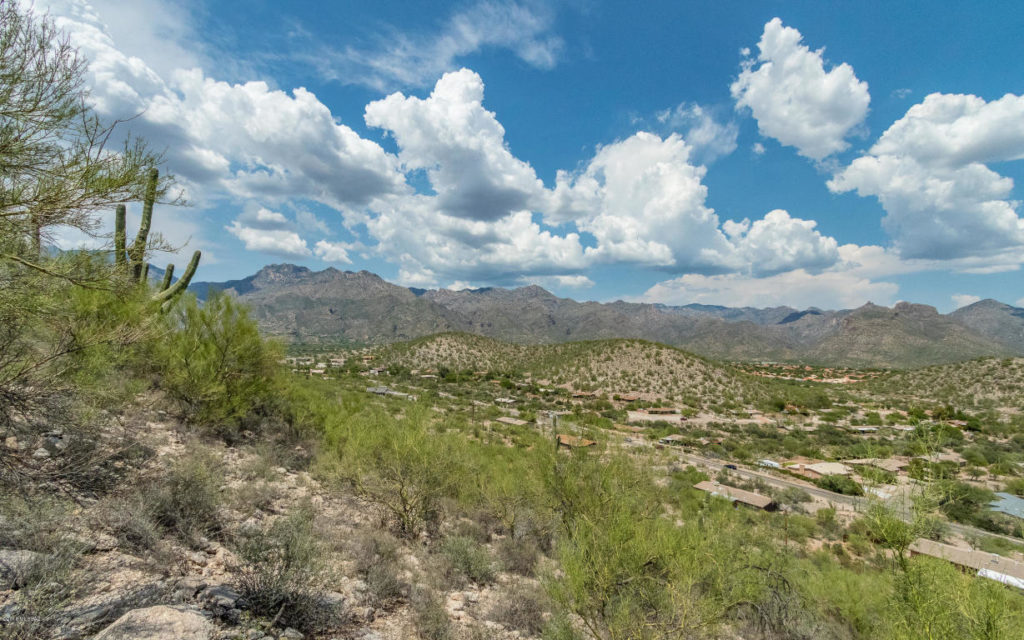 5000 N Summit Ridge 22, Tucson AZ 85750