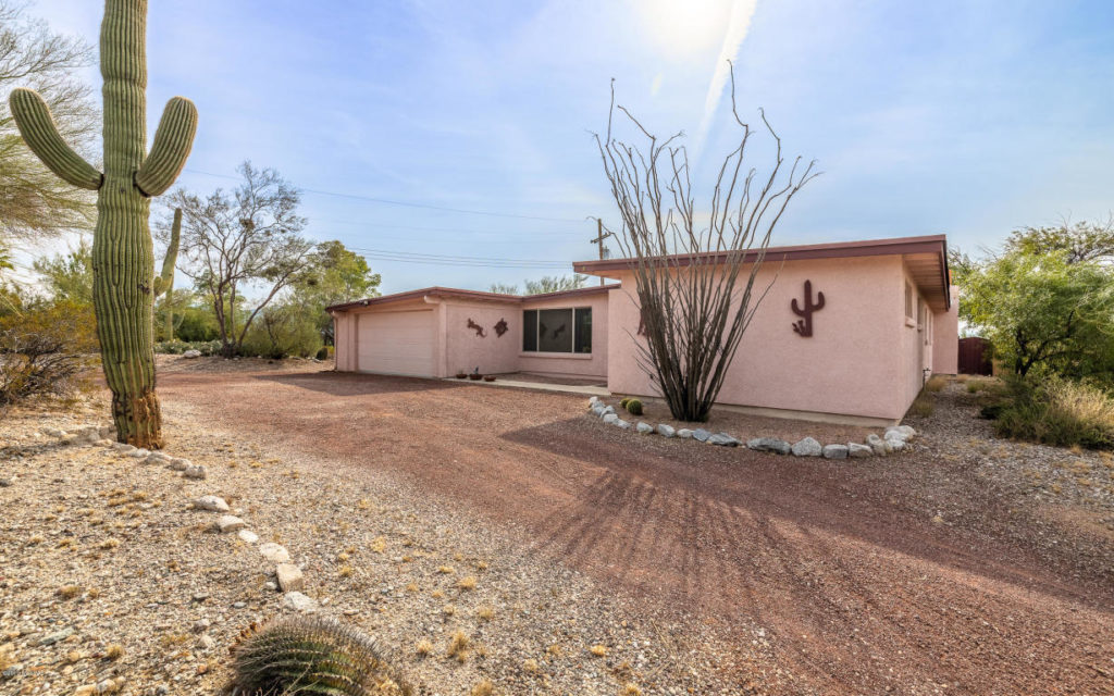 6870 E River Road Tucson, AZ 85750