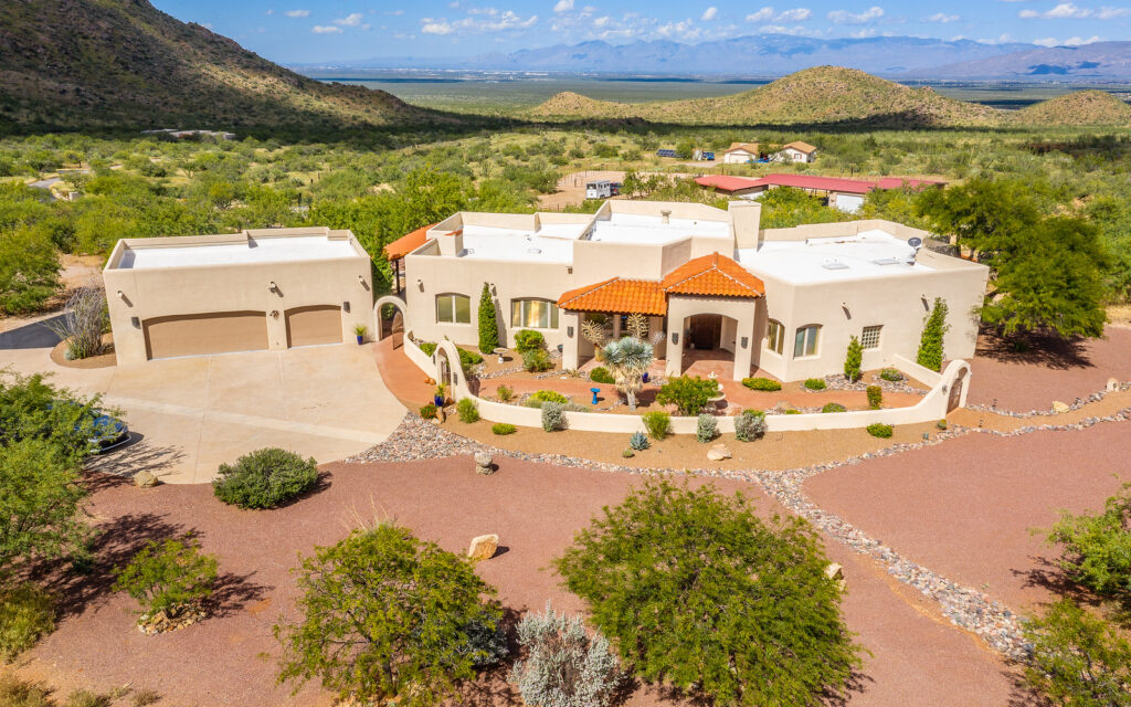 17855 S Via Loma Del Venado Vail, AZ 85641