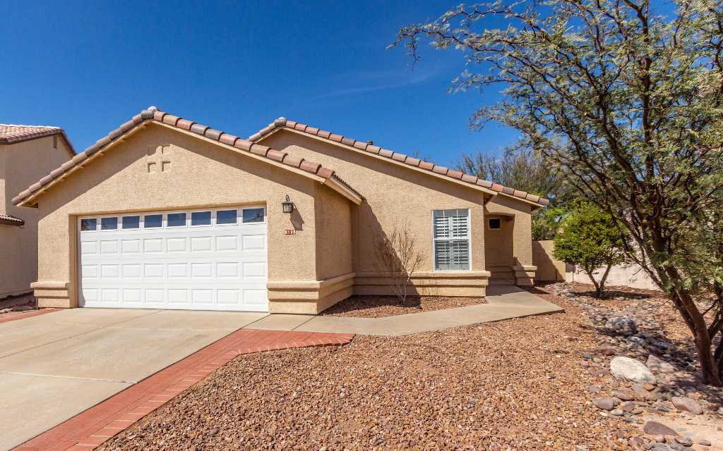 Rita Ranch is full of homes built in the late 1990s to early 2000s.